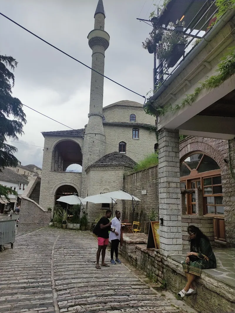 지로카스트라 풍경